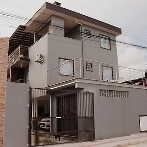 Apartamento Enseada De Zimbros Residencial, Bombinhas